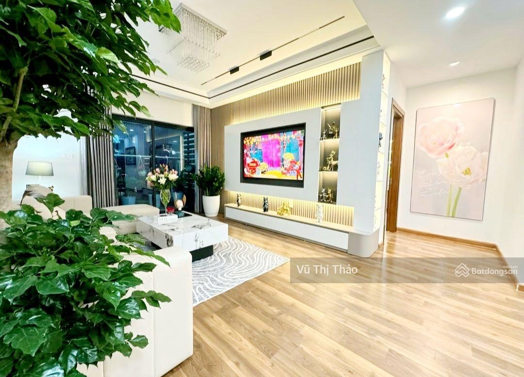 Chính chủ bán nhà tập thể kim liên, phương mai, 120m, 4pn, 2wc, tổng 2 căn, sổ đỏ 52m, sân rộng