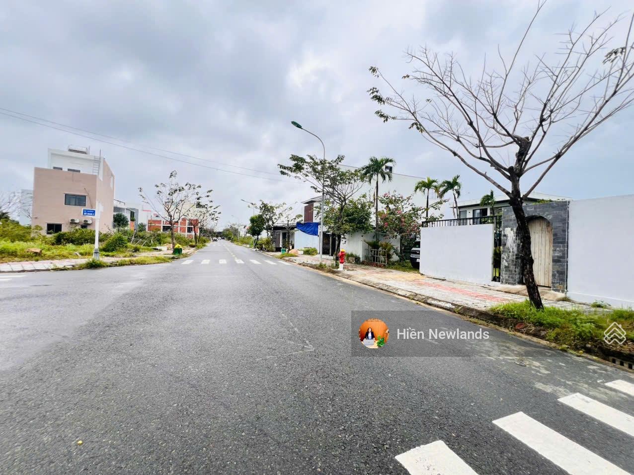 Bán đất biệt thự 184m2 sát sông mặt tiền đường Bờ Quan 10 đối diện ngay Đảo Kim Cương khu Hòa Xuân