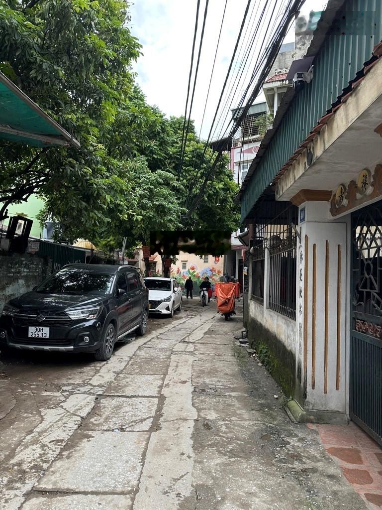 Bán nhà Bằng Liệt, Hoàng Mai, Ô tô đỗ cổng, nở hậu, 45m2, 9.95 tỷ(MTG)