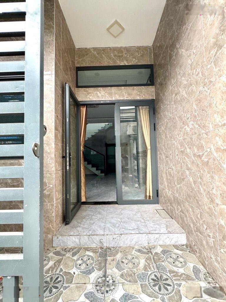 Tân bình - âu cơ - nhà đẹp ở ngay - 52m2 - chỉ hơn 5 t