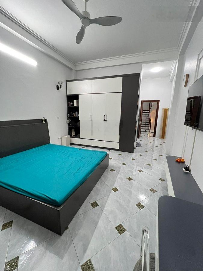 Siêu phẩm vĩnh hưng - ô tô vào nhà - ô chờ thang máy - gara ô tô - nội thất xịn - 58m chỉ 17.x tỷ