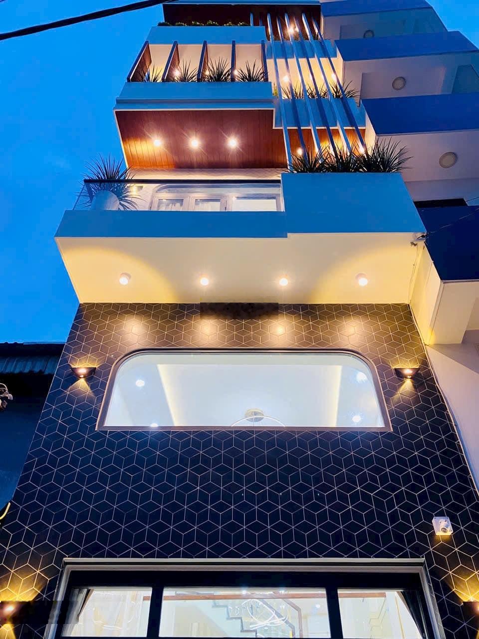 Nhà Bình Thạnh - đường Đinh Bộ Lĩnh, giá 7tỷ250 triệu. DT 70,6m2. Đang cho thuê 18tr, sổ hồng riêng