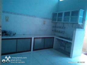 Cho Thuê nhà tp Long Xuyên dt 72m2, giá 2tr5/tháng, lh 0834153092