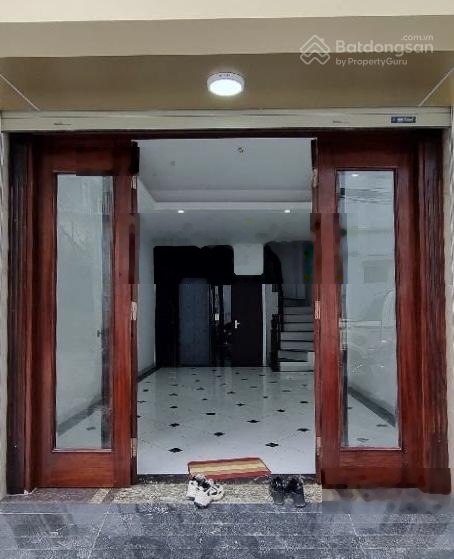 Đầu tư đình - bát khối - ngõ ôtô tránh - kinh doanh - sân rộng trước nhà - thang máy xịn