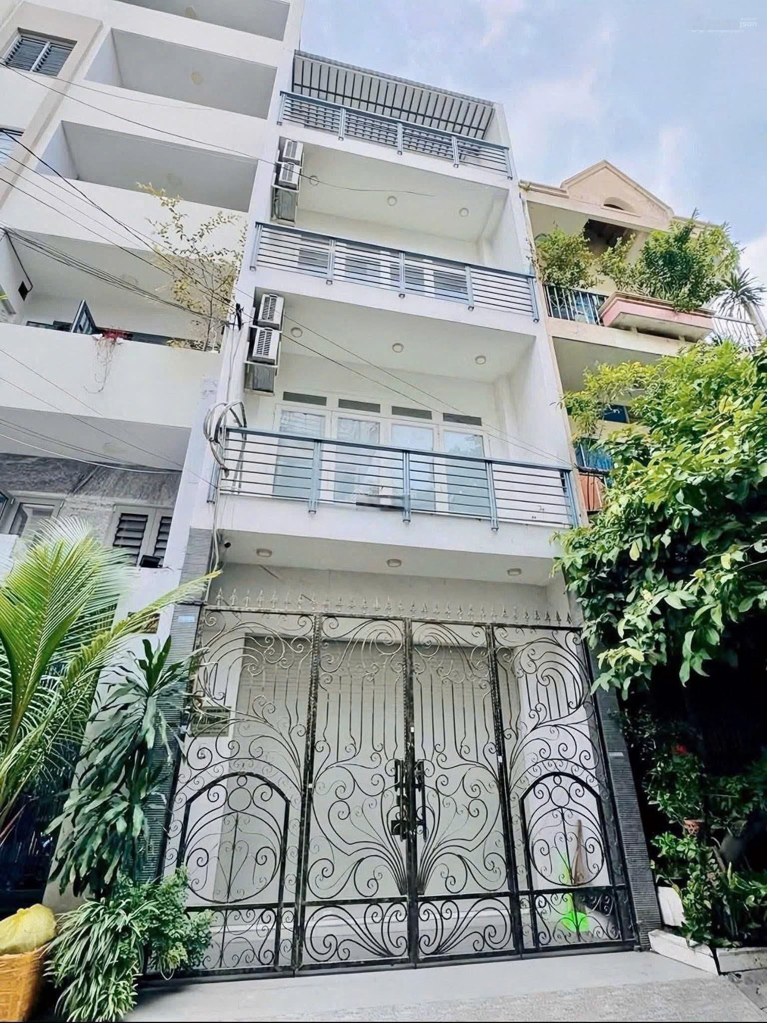 3 TỶ 490 - Nhà ngộp đường Nguyễn Thiện Thuật - Q3 - Giá tốt cho nhà đầu tư - SHR - Mua bán nhanh