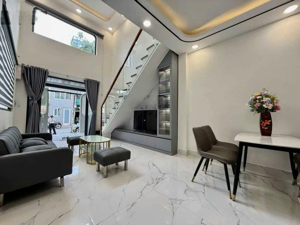 Bán gấp trong tuần - Nhà Dương Bá Trạc 55m² - 8.5 tỷ