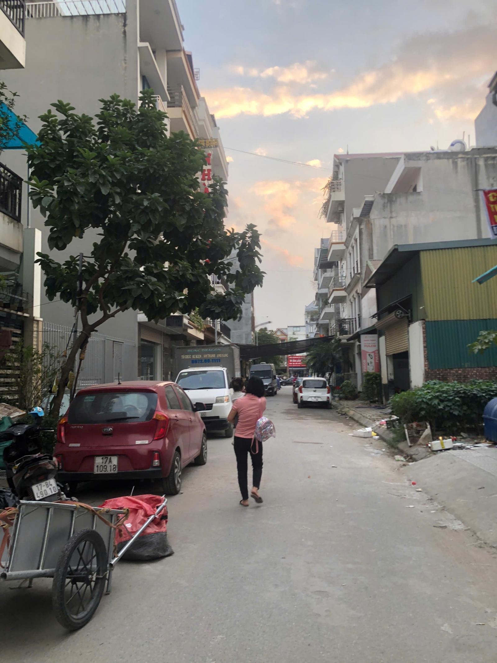 Đất sau mặt phố sau hàng Lai Xá, 50m ra QL 32, đường ô tô tránh, 80m ĐH Thành Đô, Đh Công nghiệp