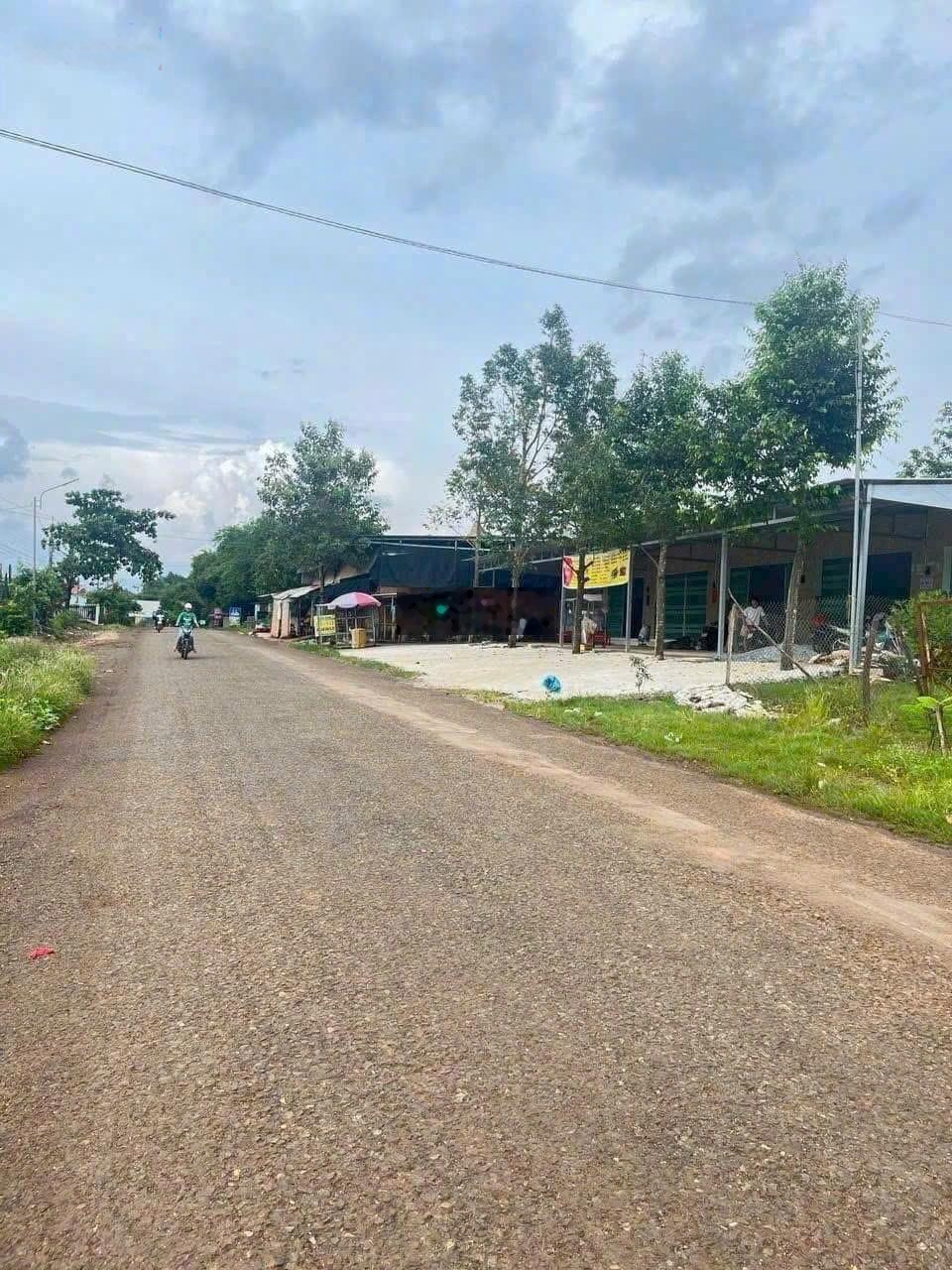 Bán đất giá tốt gần chợ, trường & khu công nghiệp giá 4xx