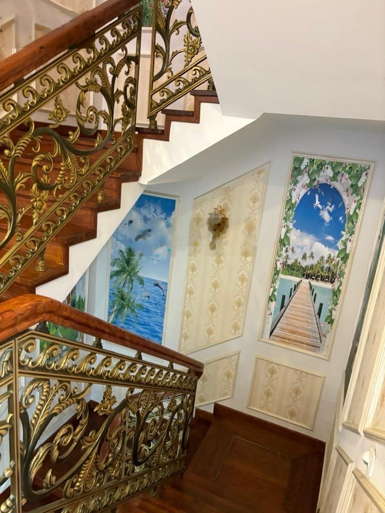 Biệt thự song lập nằm trong khu biệt thự gamuda 318 m xây dựng 115m 3 tầng, 100 tỷ