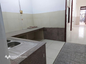 Bán biệt thự tại Đường 4, Hiệp Bình Phước, Thủ Đức, 18 tỷ, 200m2