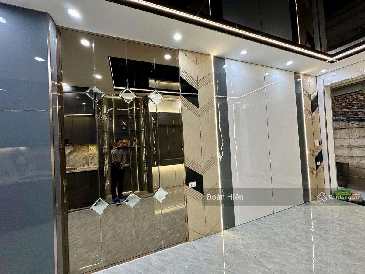 Duy nhất! Nhà riêng Thành Công, mặt ngõ 3 gác thông, 10m thẳng tắp ra phố, xây mới lung linh, 28m2