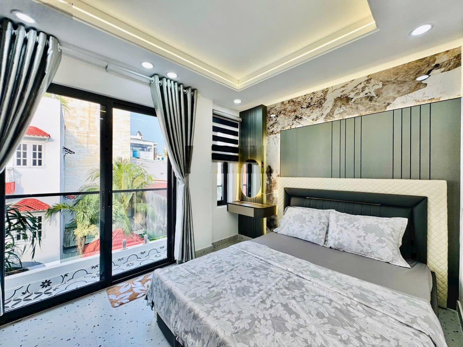 Tôi chủ cần bán gấp nhà cạnh chợ Tân Mỹ, Quận 7. Giá 3.66tỷ/67,2m2 (4,2m x 16m). Sổ Hồng Riêng