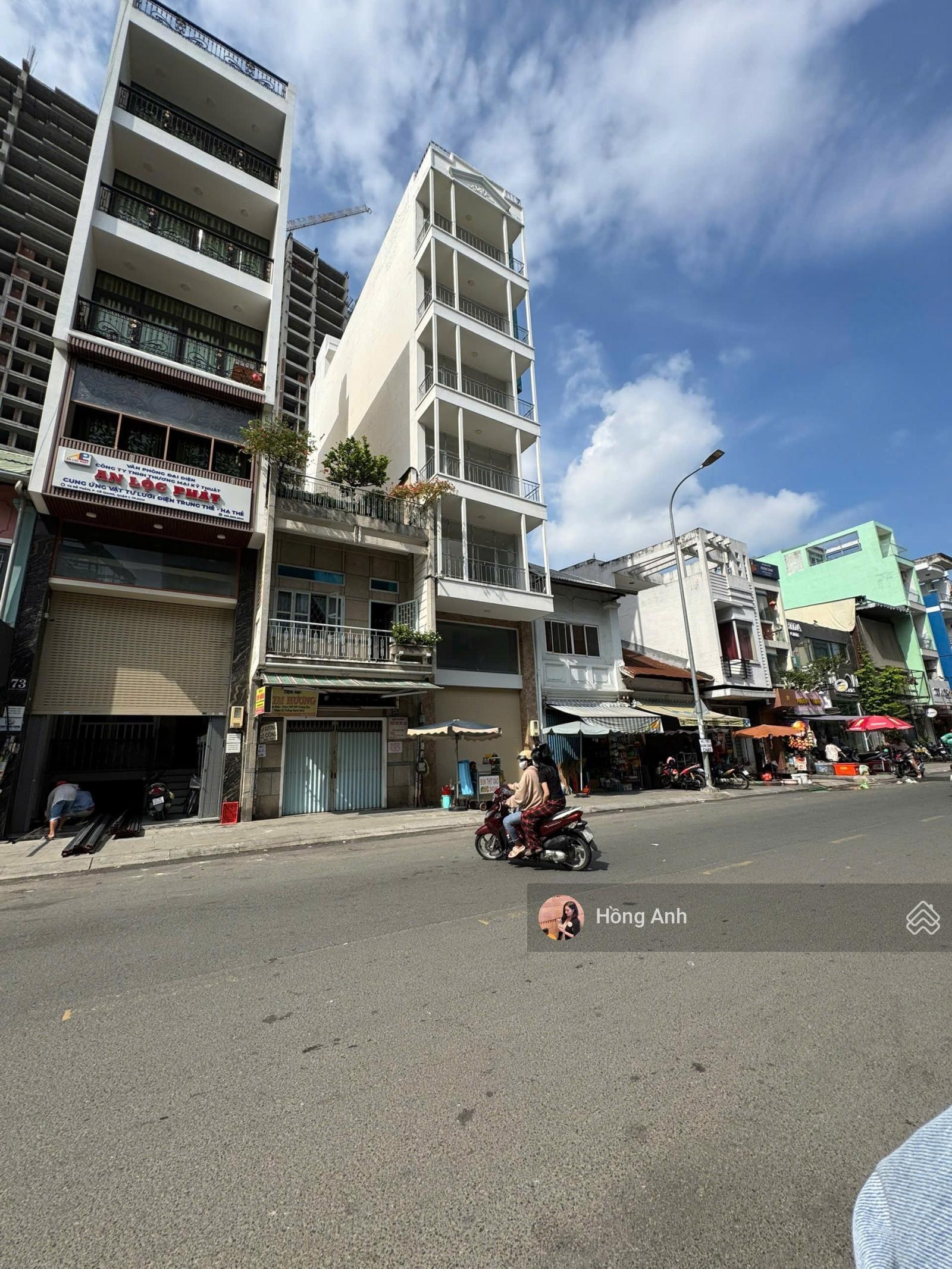 Bán Nhà MT Đề Thám- Quận 1 - DT ( 9 x 20 ) - GPXD 1 Hầm 7 tầng - Giá Bán 102 tỷ TL