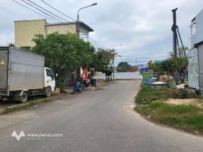 Bán cấp 4 gát lửng đẹp tại Thạch Sơn 1,đang cho thuê 8tr /1 th sát 9 tòa chung cư ecohom.