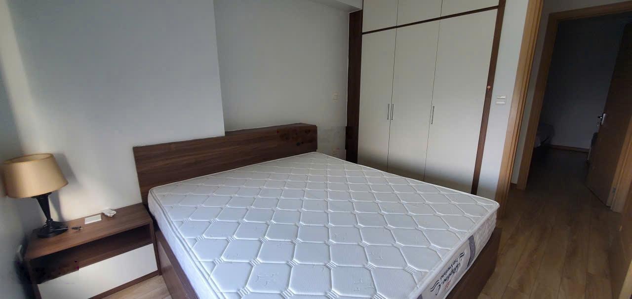 Bán căn 2 ngủ tầng trung, full NT tòa Bonanza Duy Tân - Giá rẻ nhất thị trường. LH: 09878525