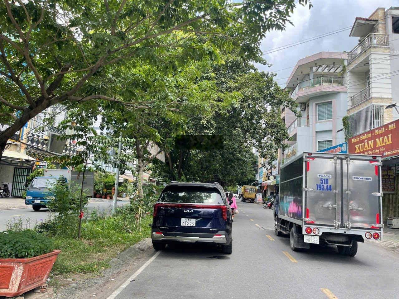 Bán MTKD Đàm Thận Huy ( gần chợ Tân Hương ) DT : 8x18m - lửng 3 lầu thang máy - Gía : 23.2 tỷ TL