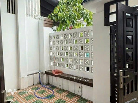 Bán nhà mặt phố tại Sơn Thủy 4, giá tốt chỉ với 7,2 tỷ, 90m2, 3PN, 2WC