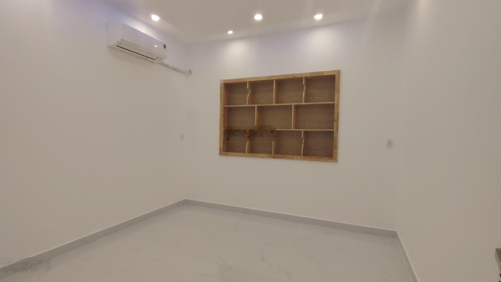 Cc 548 phạm văn đồng 3pn shr full nội thất giá 3,2tỷ