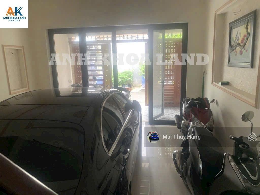 Siêu phẩm nhà đẹp 3 tầng vị trí trung tâm- ôtô trong nhà - đường 7m có lề - ngang 5m- hoàn công đủ