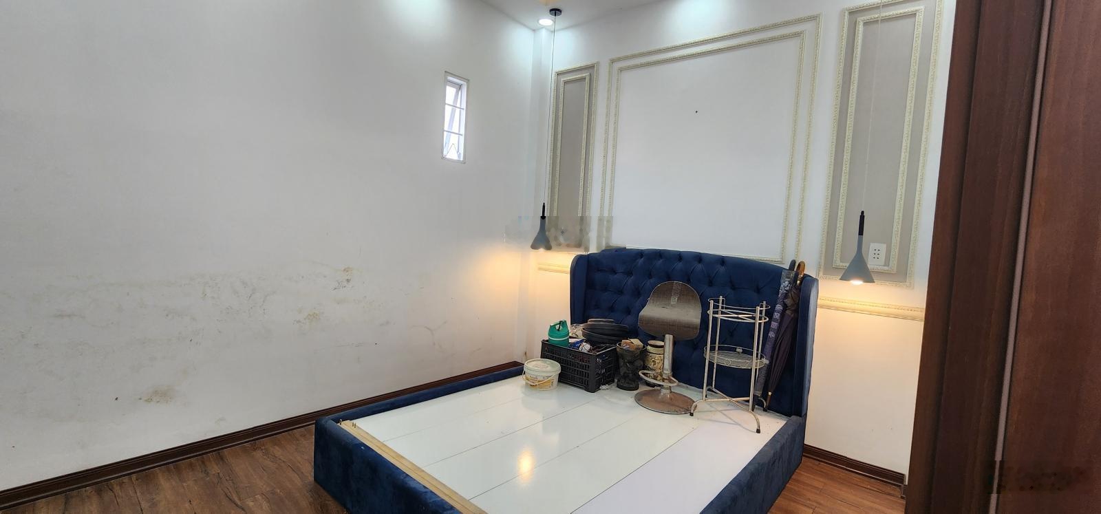 Nhà Q7 Huỳnh Tấn Phát giá cực tốt. - ngang 5x10 m dt sd 150m2 4pn 3wc . Lh 0942826687