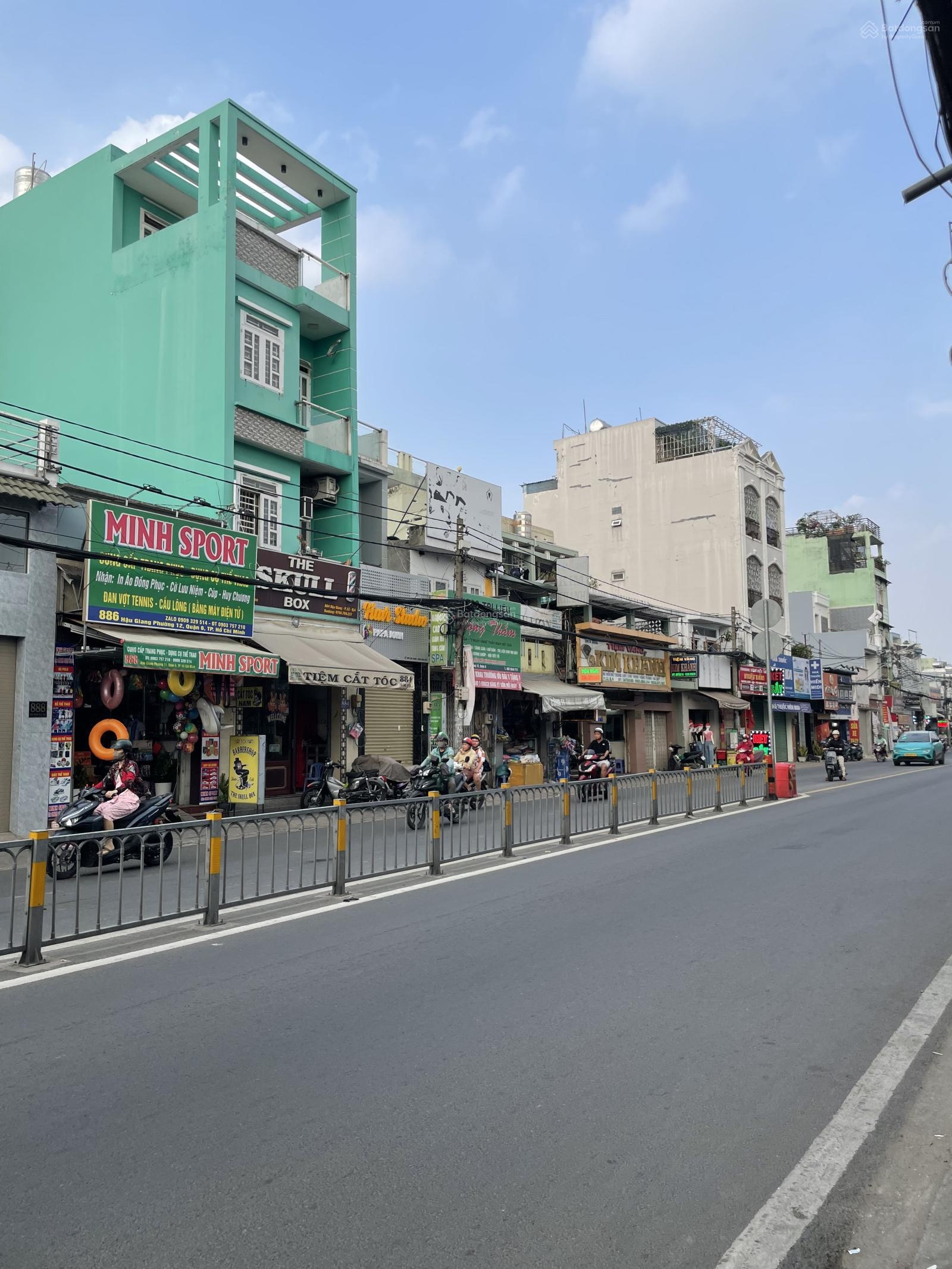 Chủ rất gấp bán - giảm gần 2 tỷ - mặt tiền Hậu Giang và ĐS 23 - DT: 121 mét ngang 4x31 chỉ 17 tỷ x