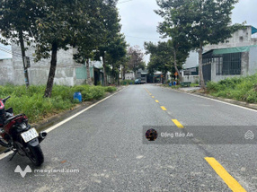 CẮT LỖ SÂU! Chỉ 1TỶ195 có 2kiot và 12p cho thuê 300m2,full thổ ngay TTHC Bàu Bàng thị trấn Lai Uyên