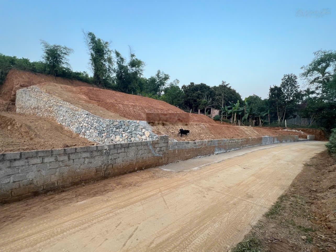 Lô đất nghỉ dưỡng view đẹp xuất sắc tại xóm sổ Yên Trung Thạch thất Hà Nội. Diện tích 1080 m