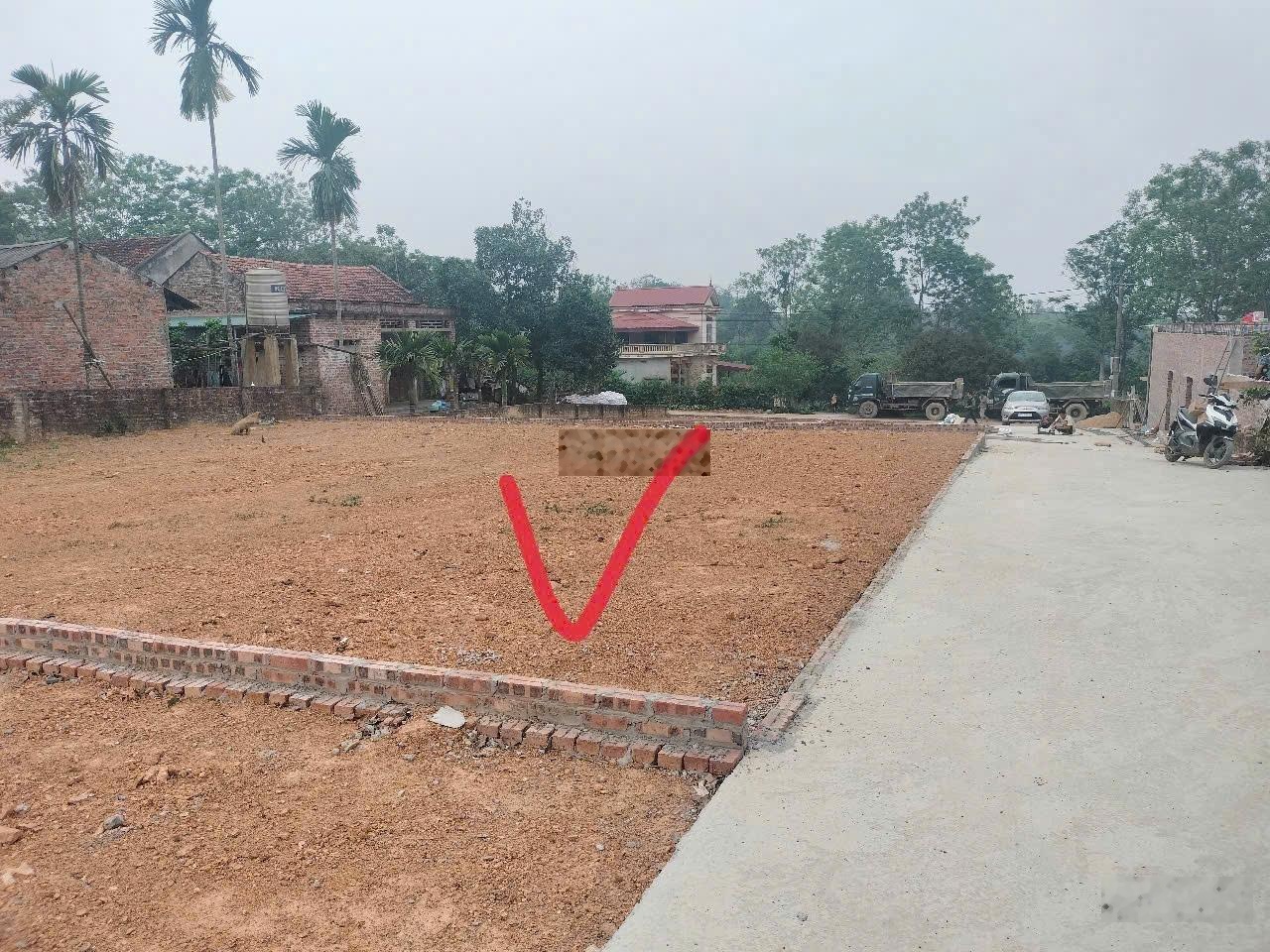 1,9 tỷ sở hữu 250,4m2 mặt tiền 19m vuông như bánh chưng, cách du lịch Hồ Suối Hai chỉ 500m View đẹp