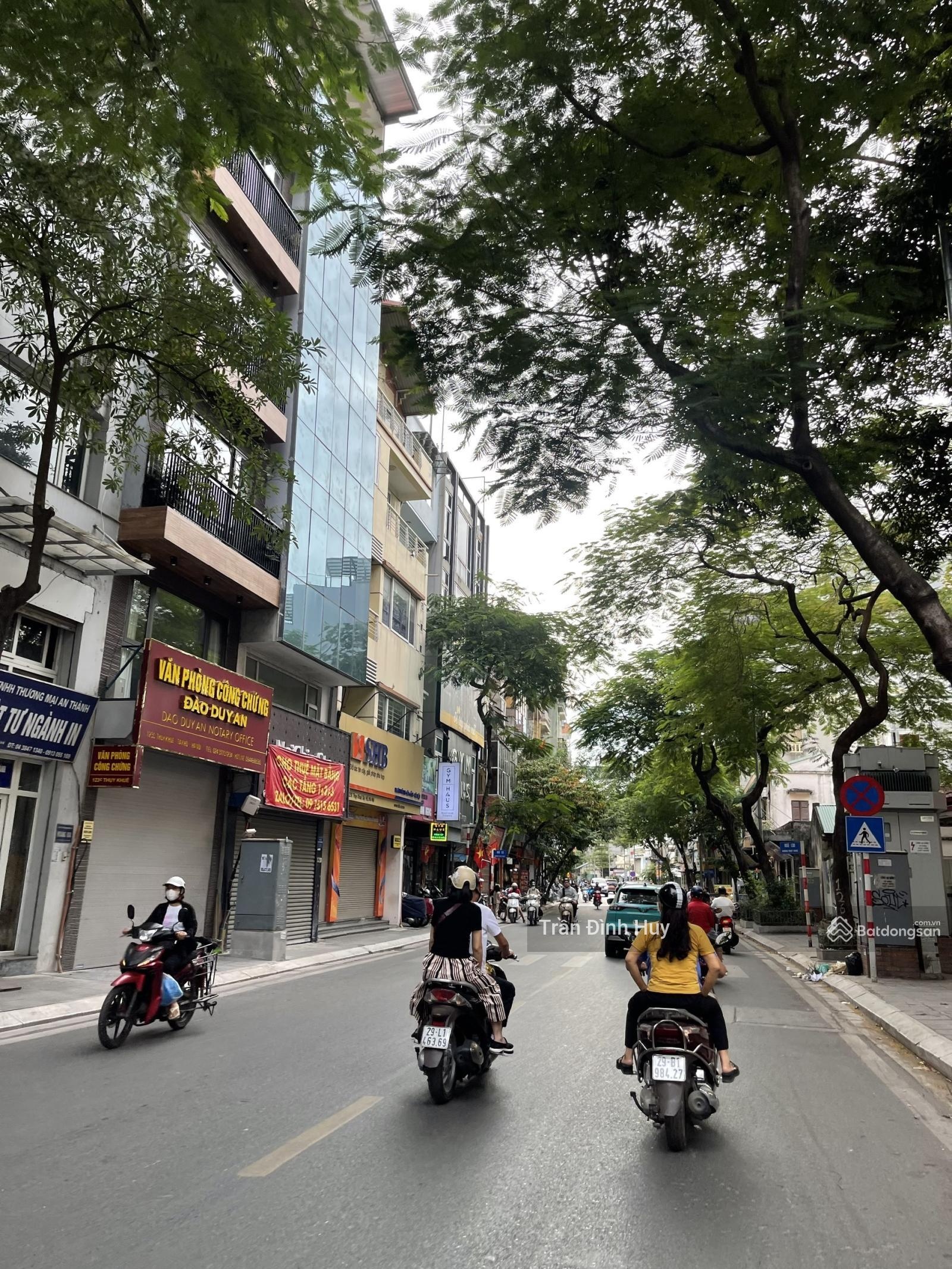 Bán nhà số 151 Thuỵ Khuê. 165m2, MT 12m. Giá 75 tỷ