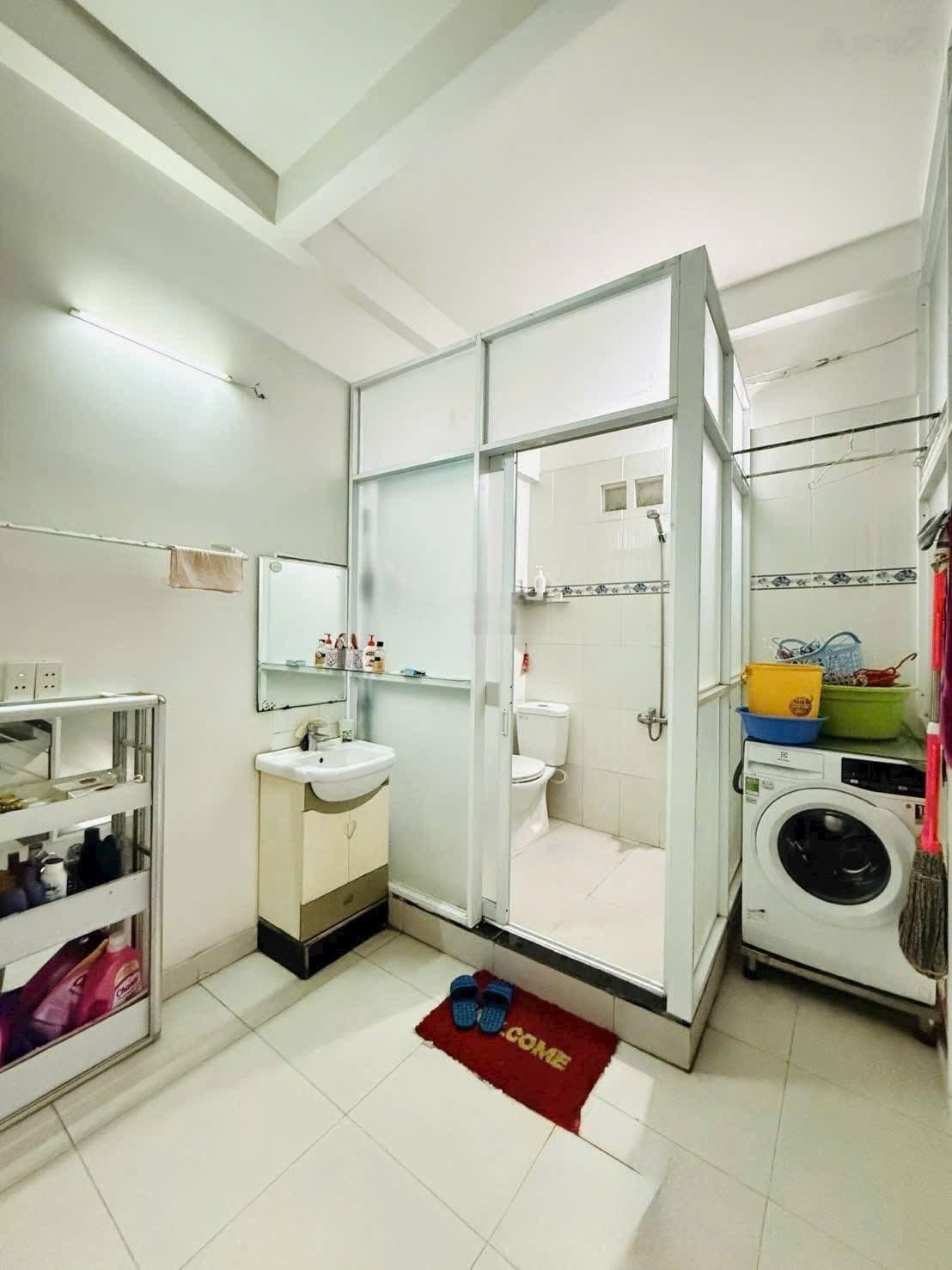 Đập hộp Kim Giang, ngõ thông tứ phía, KD, 50m ra ôtô tránh, không QH, sổ CC, ở sướng, DT 42m2*5T