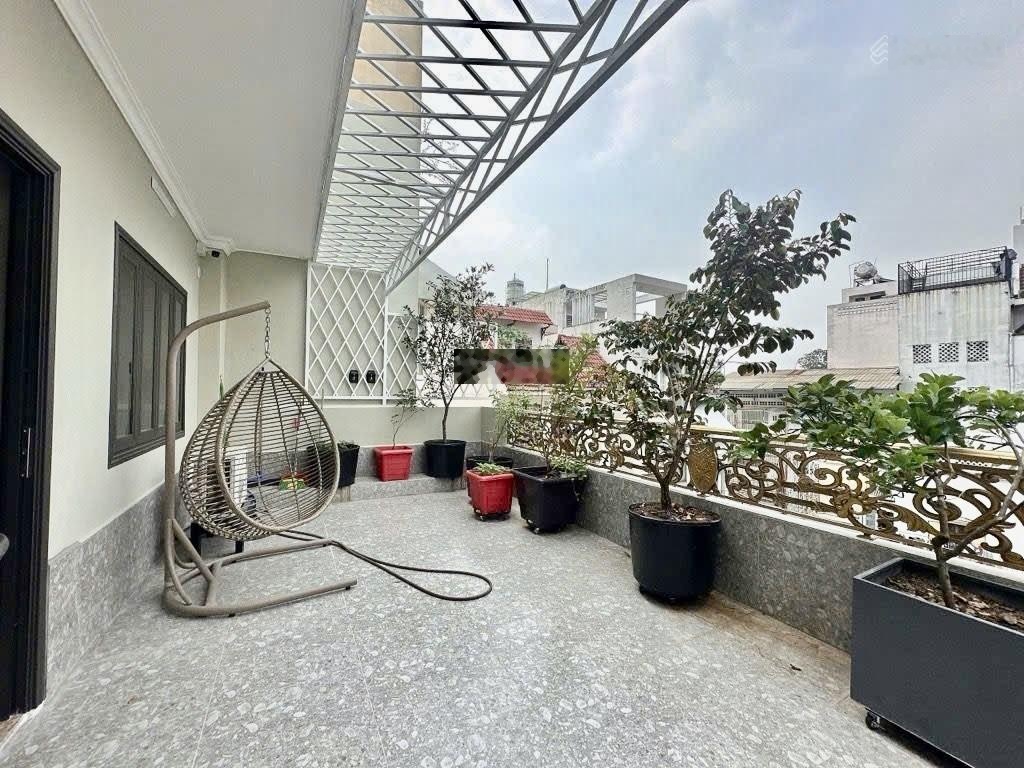 Võ văn kiệt q5 - nhà 5 tầng - ngang 7,6m có thang máy - xe hơi ngủ trong nhà - hơn 19tỷ tl