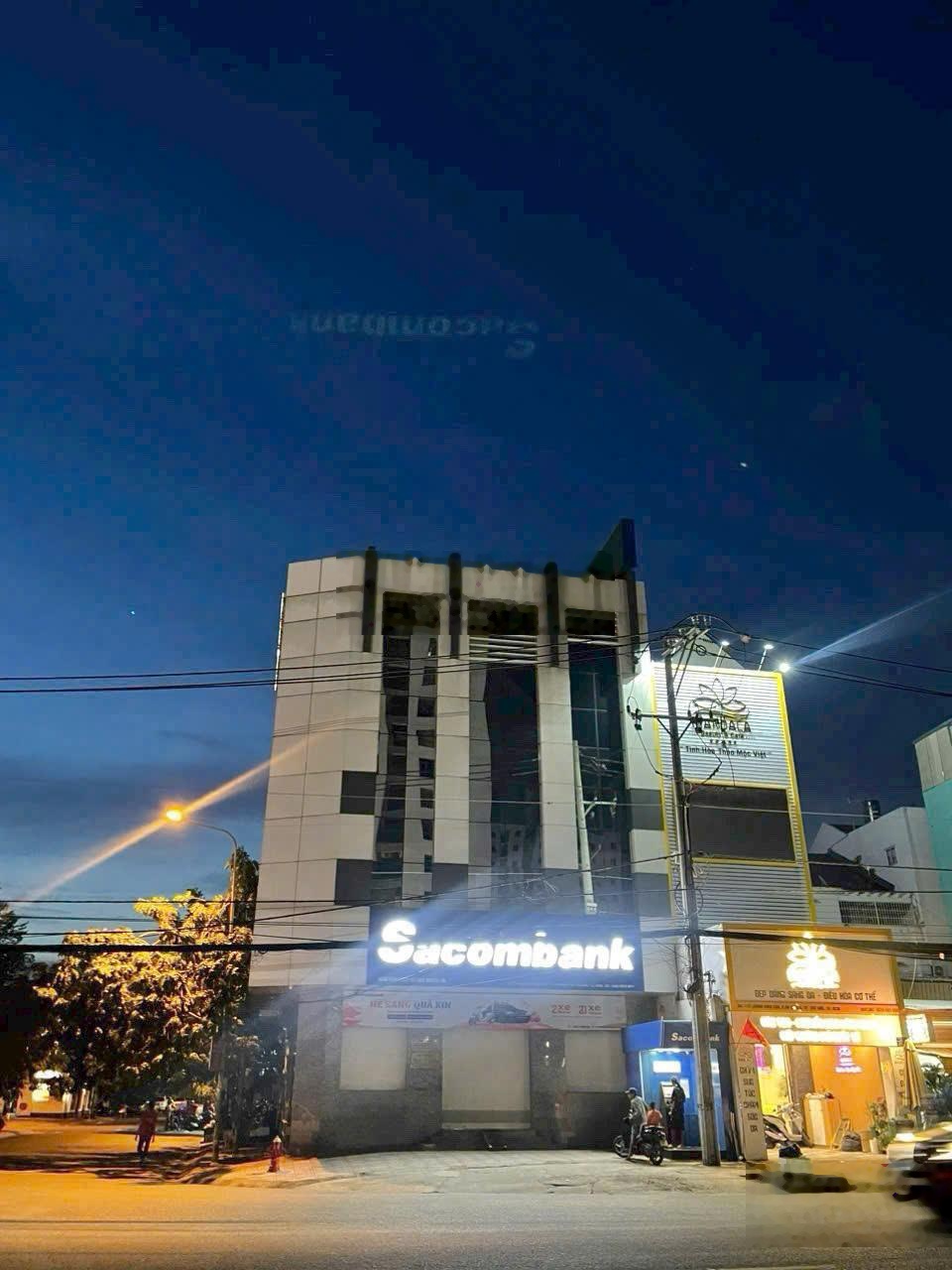 Siêu Góc 2 Mặt tiền Lương Định Của Quận 2. HĐT Sacombank 140tr/tháng. LH 0937921939