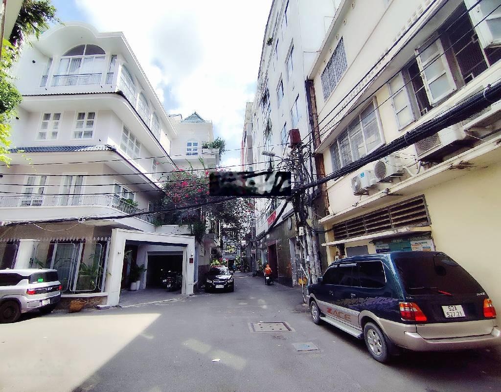 Chỉ 3,25 tỷ - sở hữu nhà 2 tầng BTCT - ngay trung tâm Quận 1 - Trần Hưng Đạo - giao Trần Đình Xu