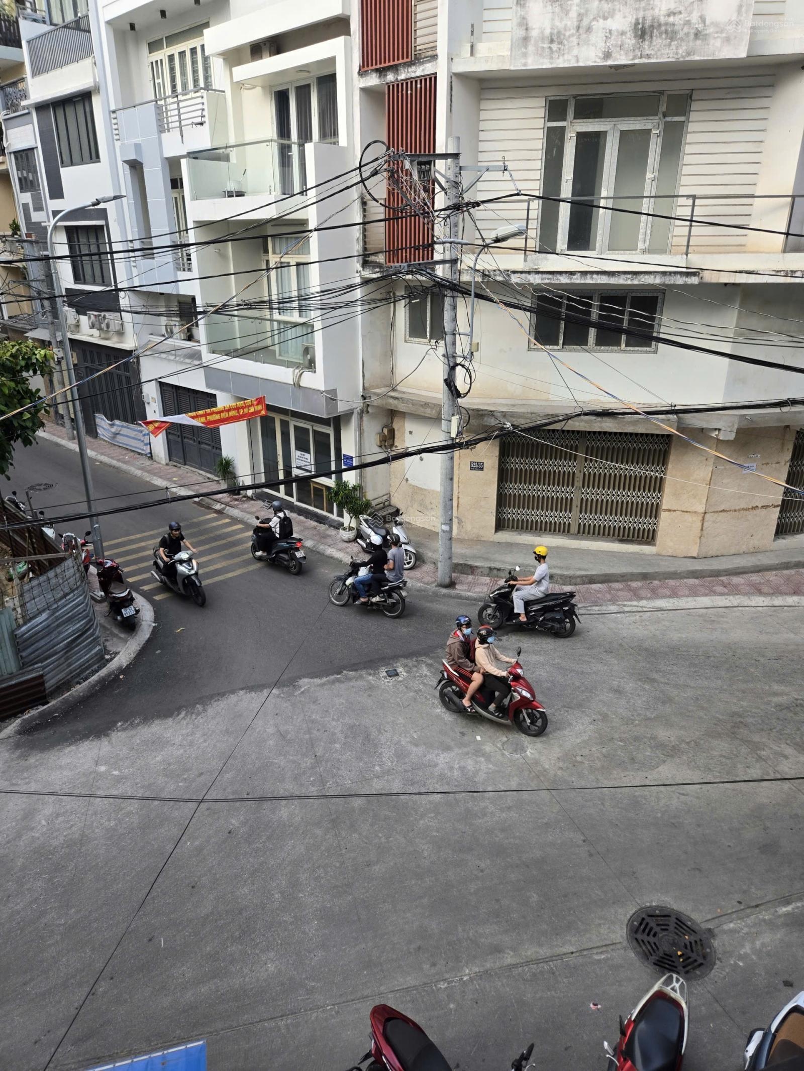 Bán nhà mặt tiền đường 7A Thành Thái Quận 10 5.8x15m, 6 tầng có hầm, nhà mới