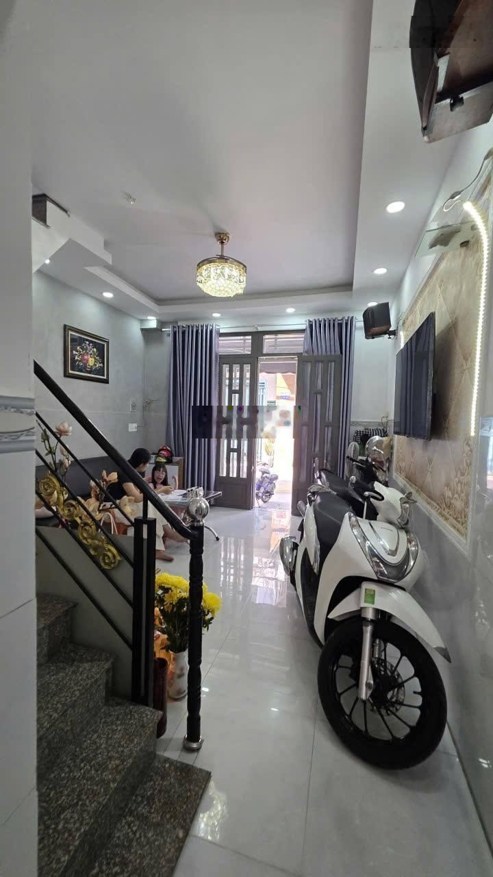 Nhà hẻm xe hơi 7m khuôn việt | cách mt 20m | dt 4.3x14m | 2 tầng 4pn | giá chỉ 5.8 tỷ lh 0936999494