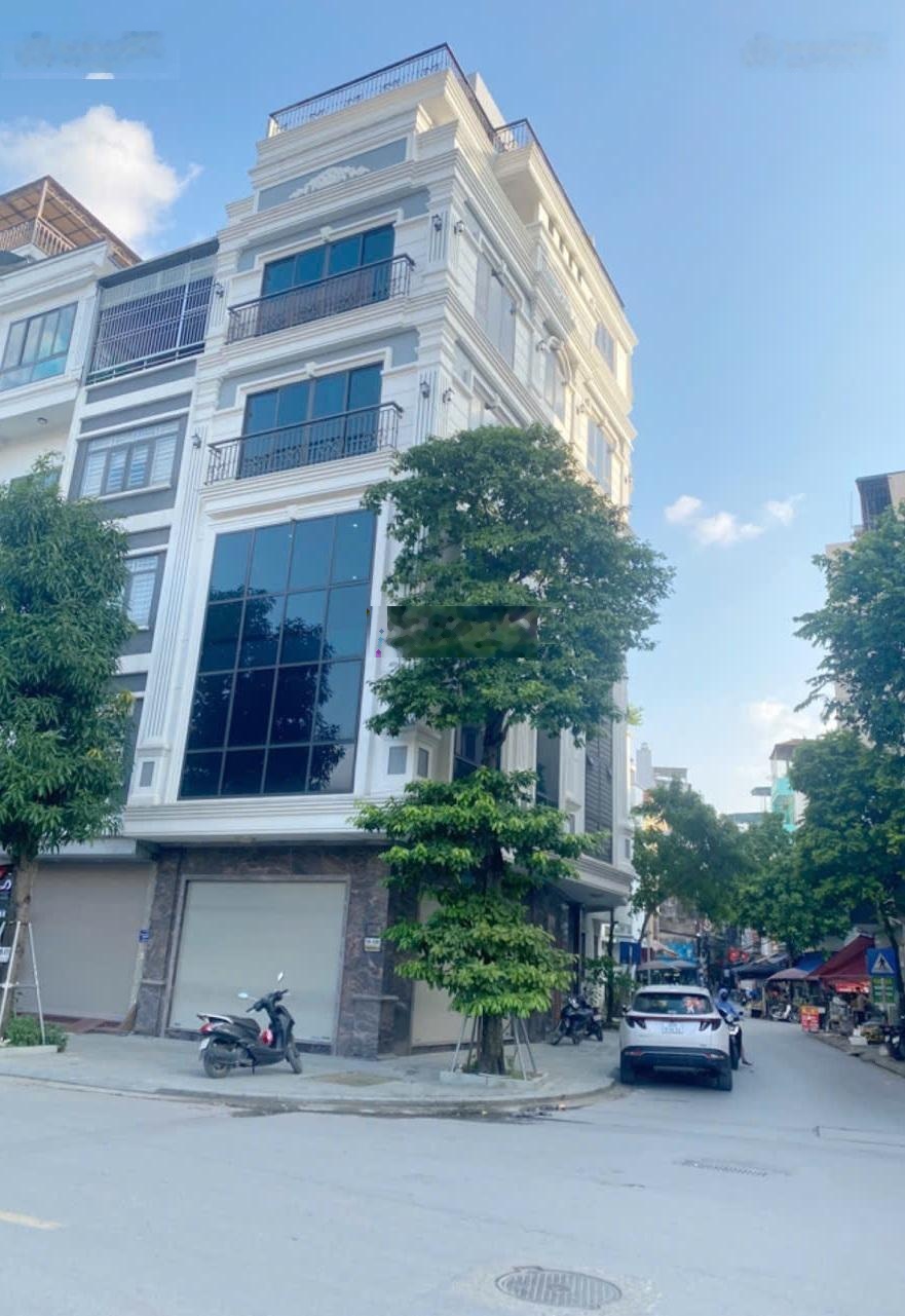 Nhà mặt tiền 15m lô góc - Trung Kính cực hiếm, 75m2 - 4 tầng, đường ô tô tránh, giá 37tr/ tháng