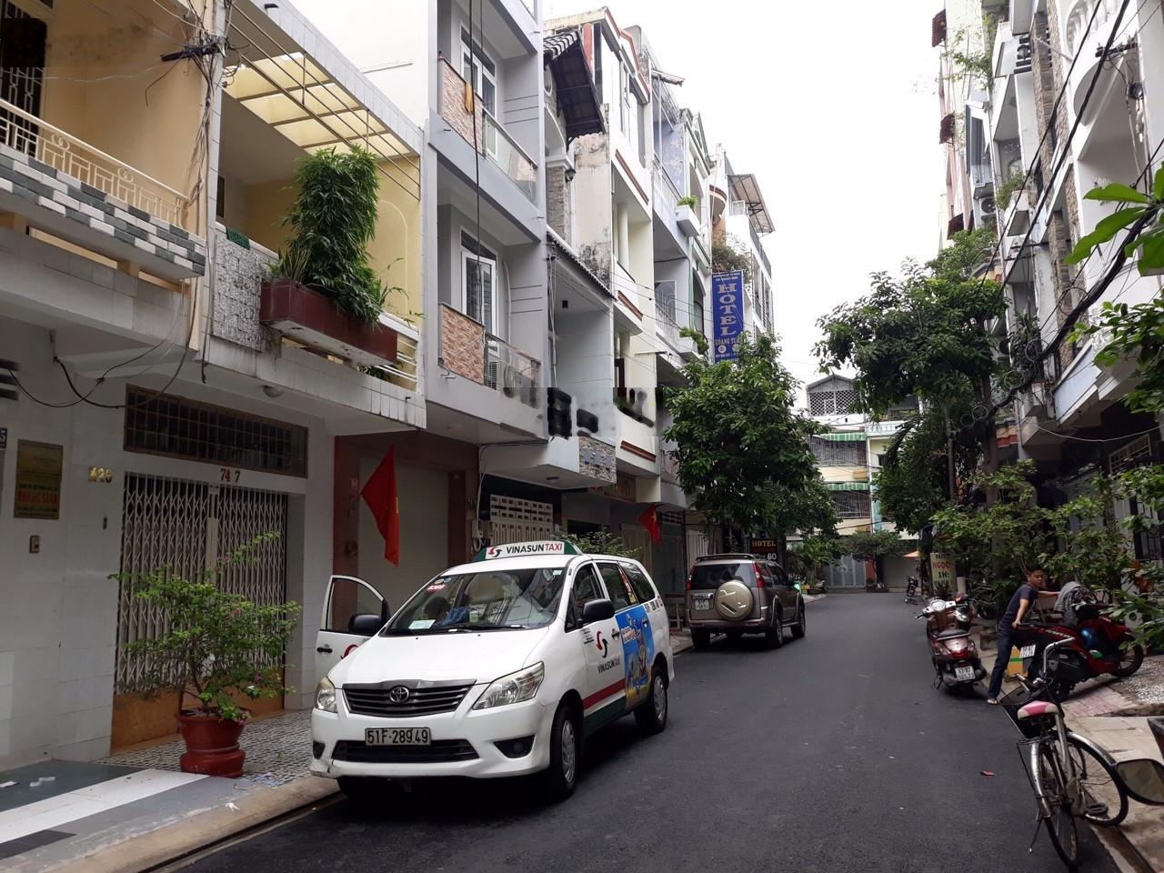 Mặt tiền Kinh Doanh, Bàu Cát 3 - DT chuẩn: 4 x 14m - trệt lầu đẹp cho Spa thuê - Giá tốt : 13.9 tỷ