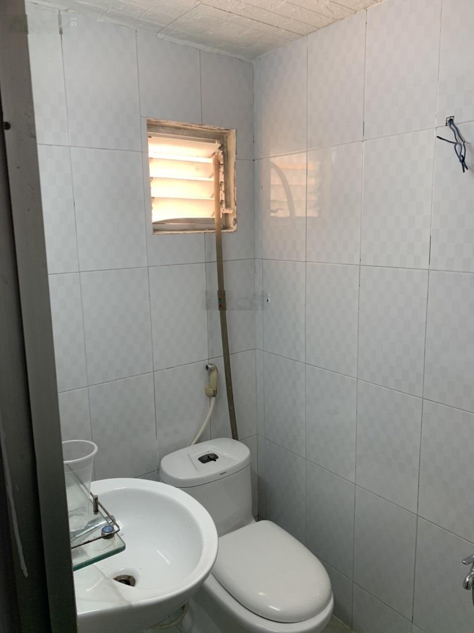 Cho thuê nhà Phan huy ích DT 4 X 17 Nhà 2pn, 2wc - giá 9,5tr/Tháng