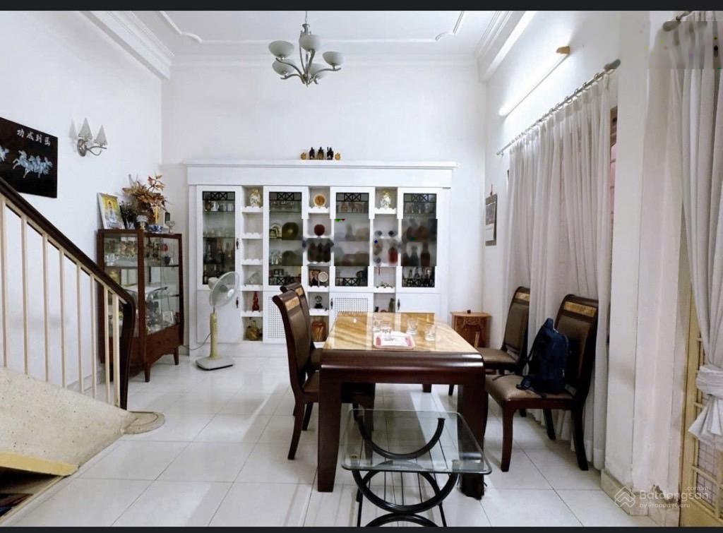 Cách mạng tháng tám - diện tích lớn - 5 tầng - 92 m2 - nở hậu tài lộc - 14 tỷ ,