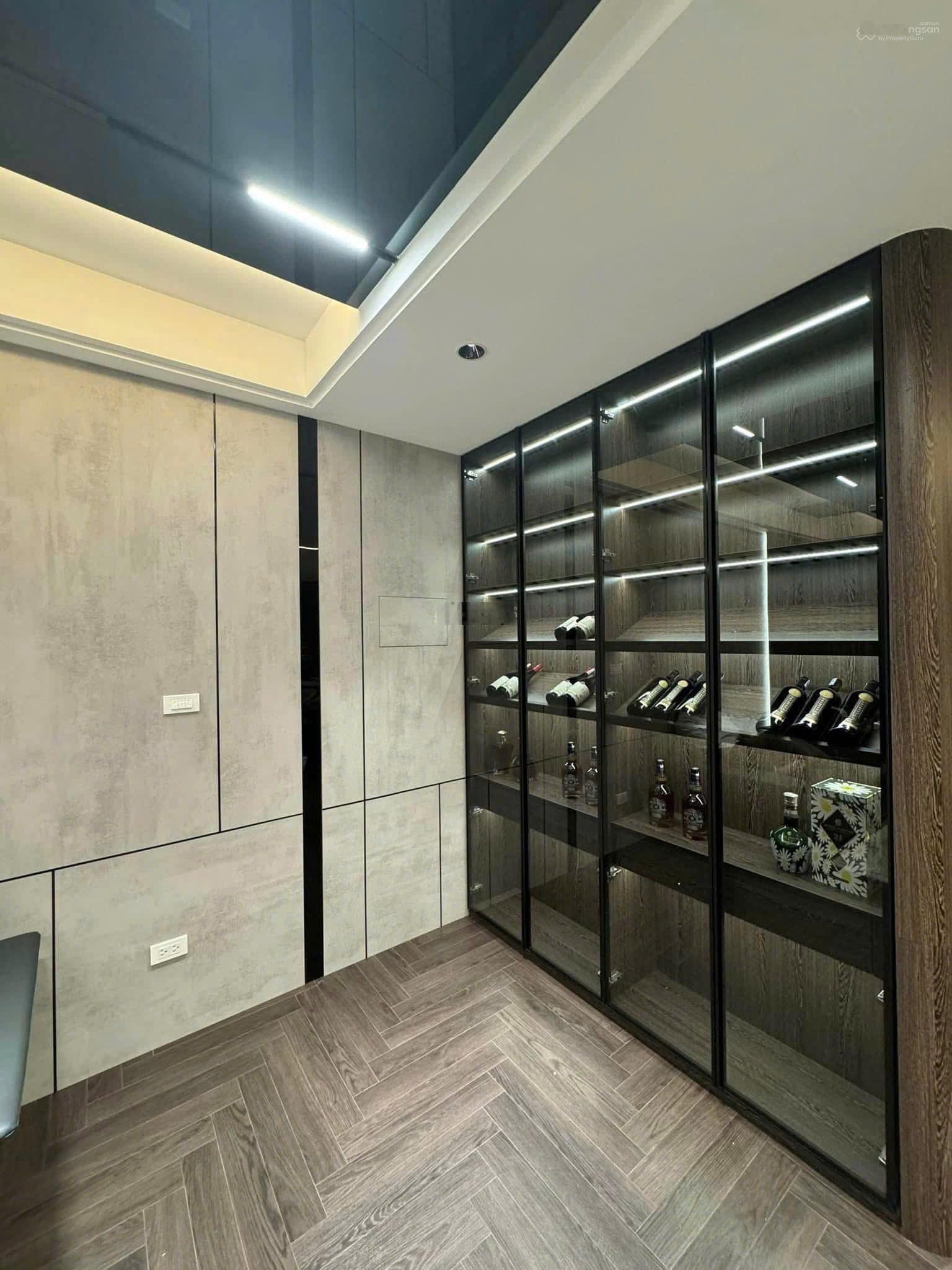 Cho thuê căn hộ The Emerald CT8 Mỹ Đình, Giá 16 triệu/tháng, 80,8m2, 2PN, 2WC. LIÊN HỆ: 0704151888