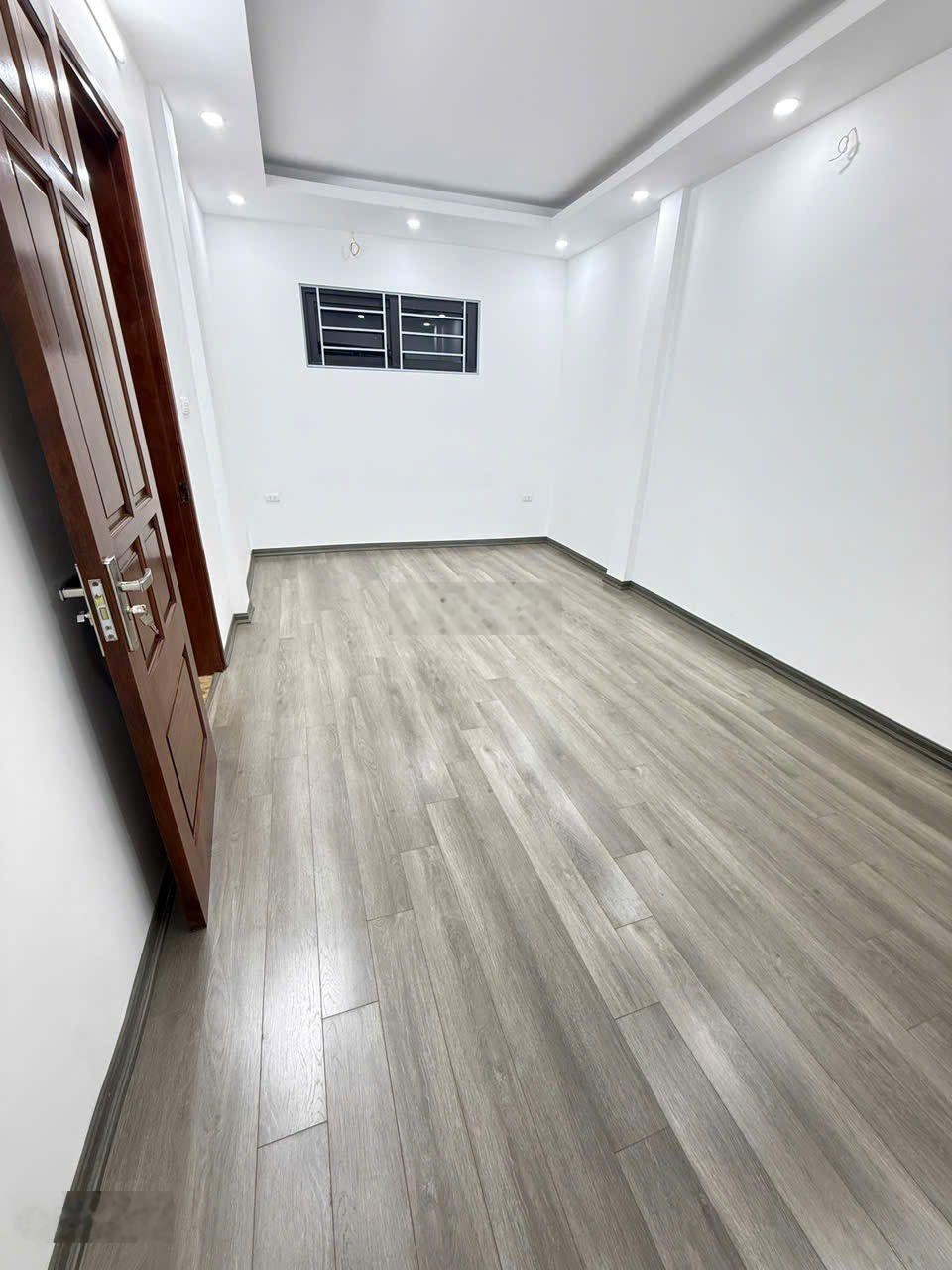 Võ Thị Sáu - Trần Khát Chân - Đại Cố Việt - 54m2 - 5 tầng - 6 ngủ - 2 thoáng - rẻ nhất khu vực.