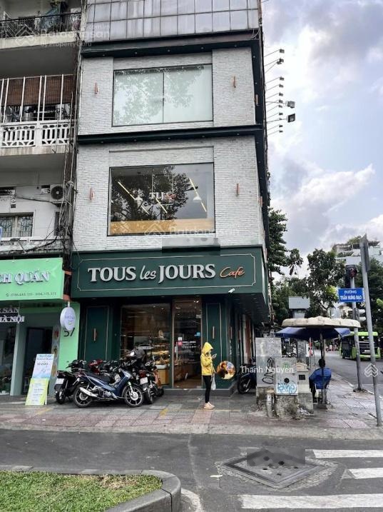 Rẻ quá ! Bán tòa nhà ngay khách sạn Pullman, MT Trần Hưng Đạo-5x18m 4 tầng TM- HĐT 80tr: Gía 35 tỷ