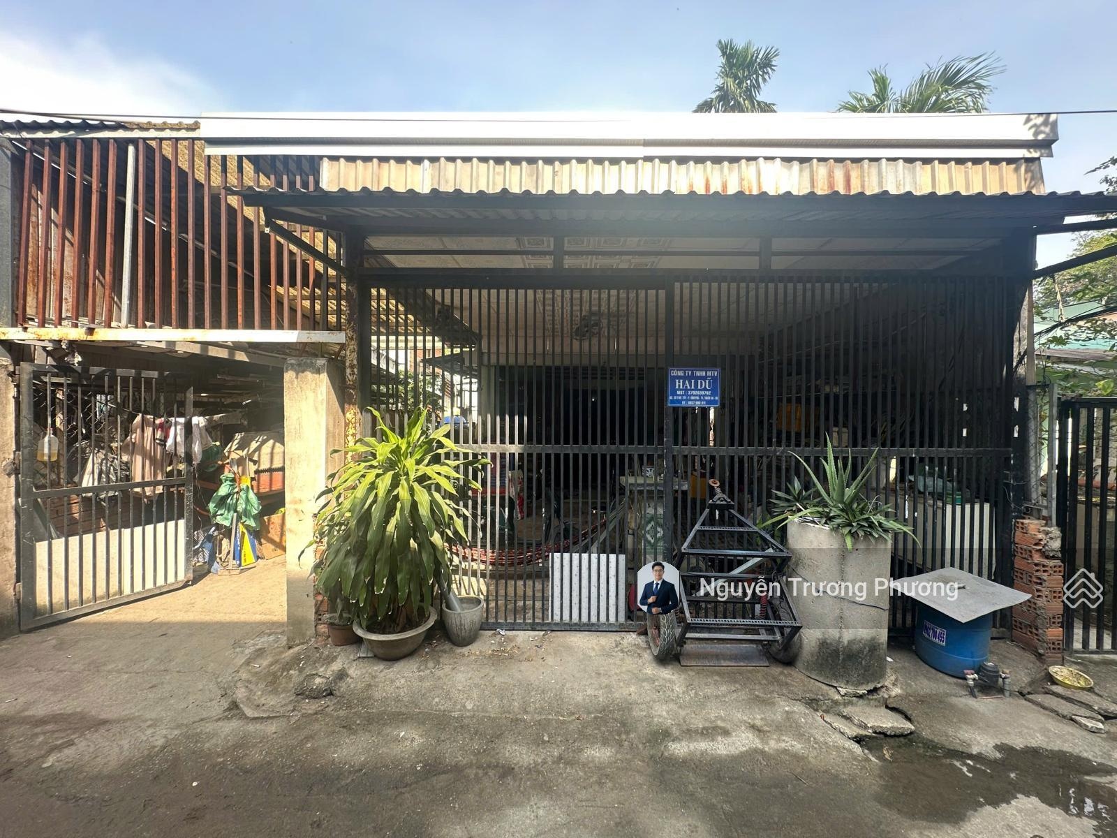 (5x19) 91,6m2 đất có sẵn nhà C4 full thổ cư 4 mặt tiền thông thoáng hẻm ô tô thông bờ bao sông SG