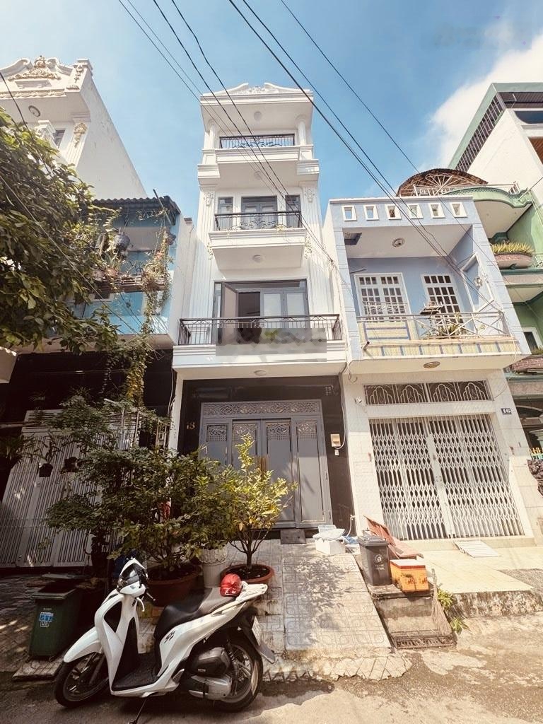 Bán nhà mới đẹp ở ngay mặt tiền đường số 10 khu tên lửa