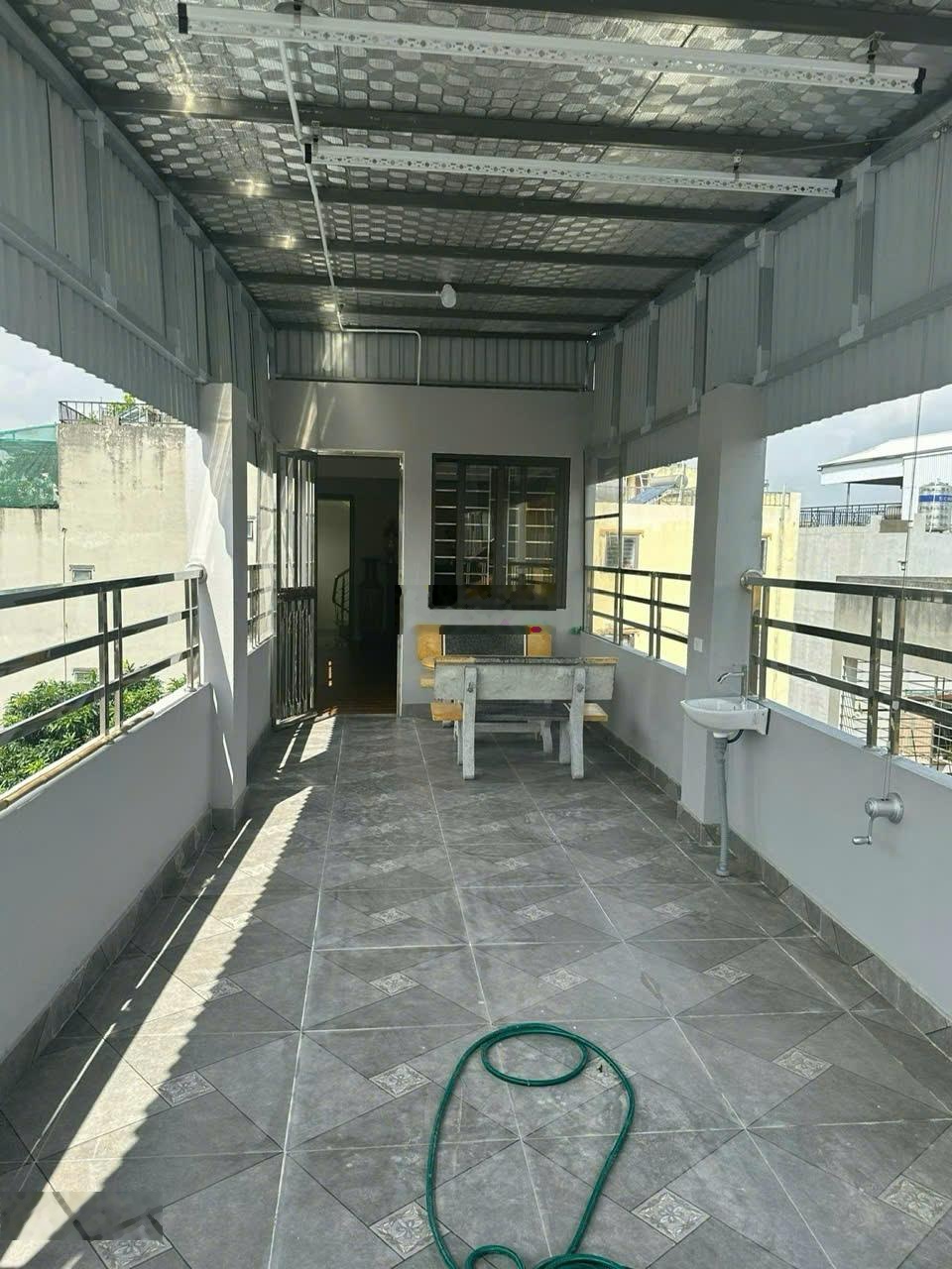 Bán nhà riêng chính chủ 60m2, sổ đỏ chính chủ