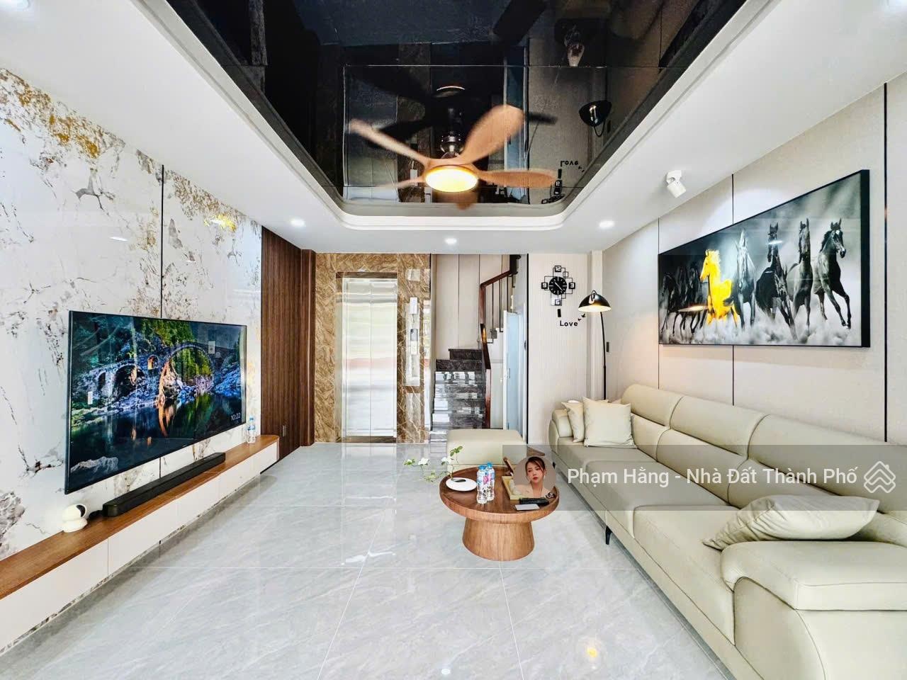 Bán nhà hẻm xe hơi thang máy đẹp y hình