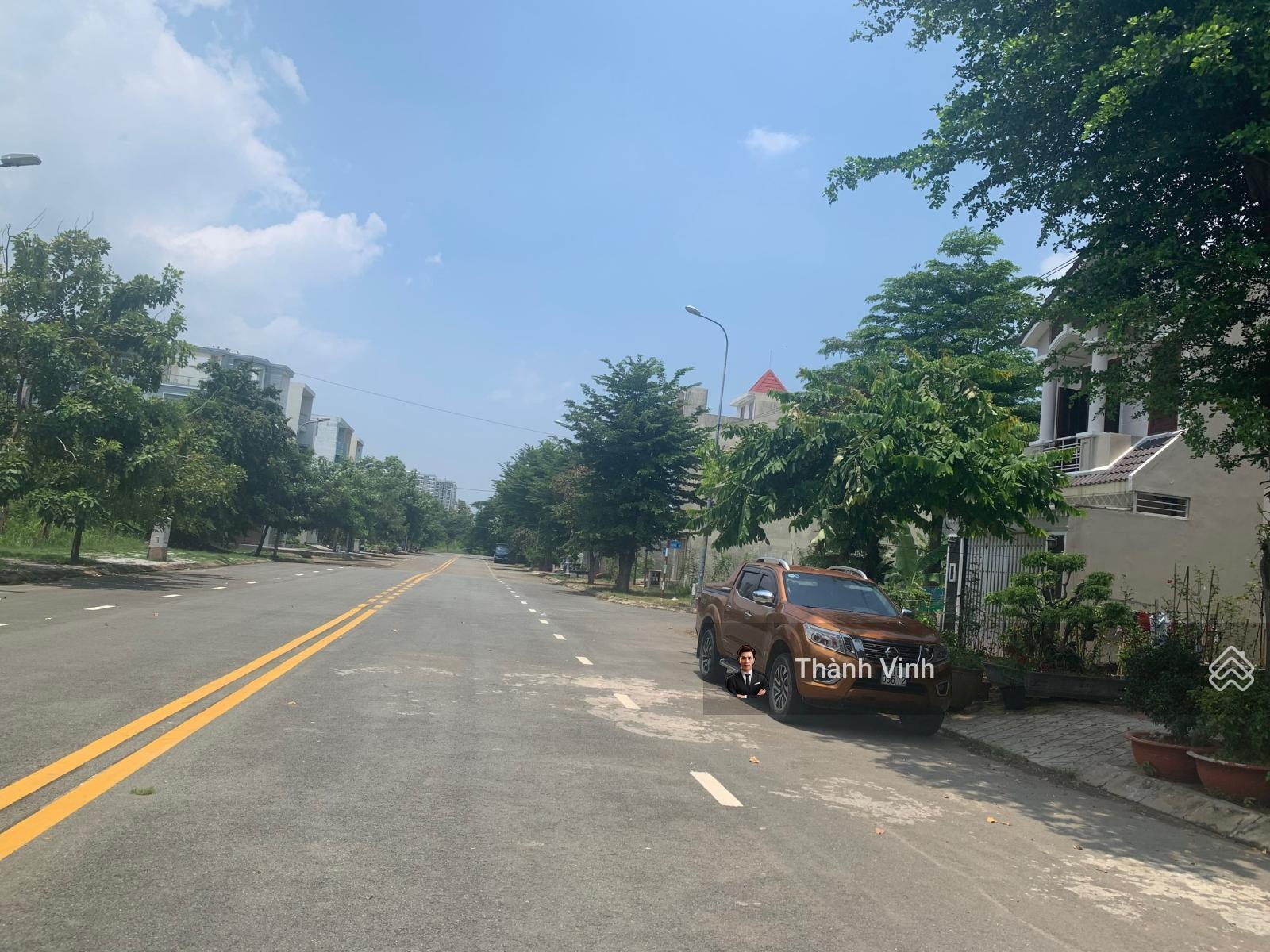 Bán nhanh nền 4,5m x 20m đường 16m vị trí đẹp, sổ hồng và giá bán chính chủ giá tốt đầu tư hoặc ở