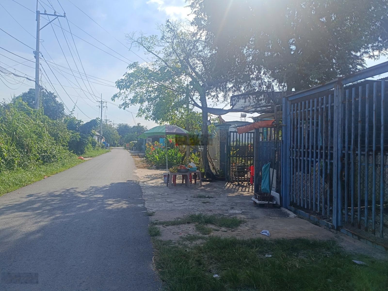 Đất thổ cư, 2 lô 10x21m=217m2, KCN Tây Bắc, sổ riêng, đường 12m, thông thoáng