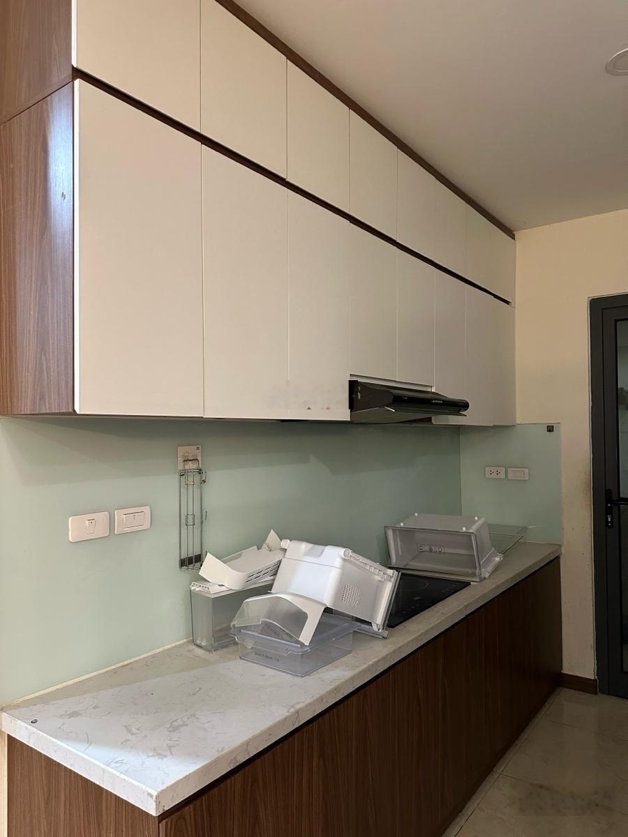 Bán căn hộ Eco Green Nguyễn Xiển 76m2 tầng cao thoáng đẹp, full nội thất, giá tốt nhất