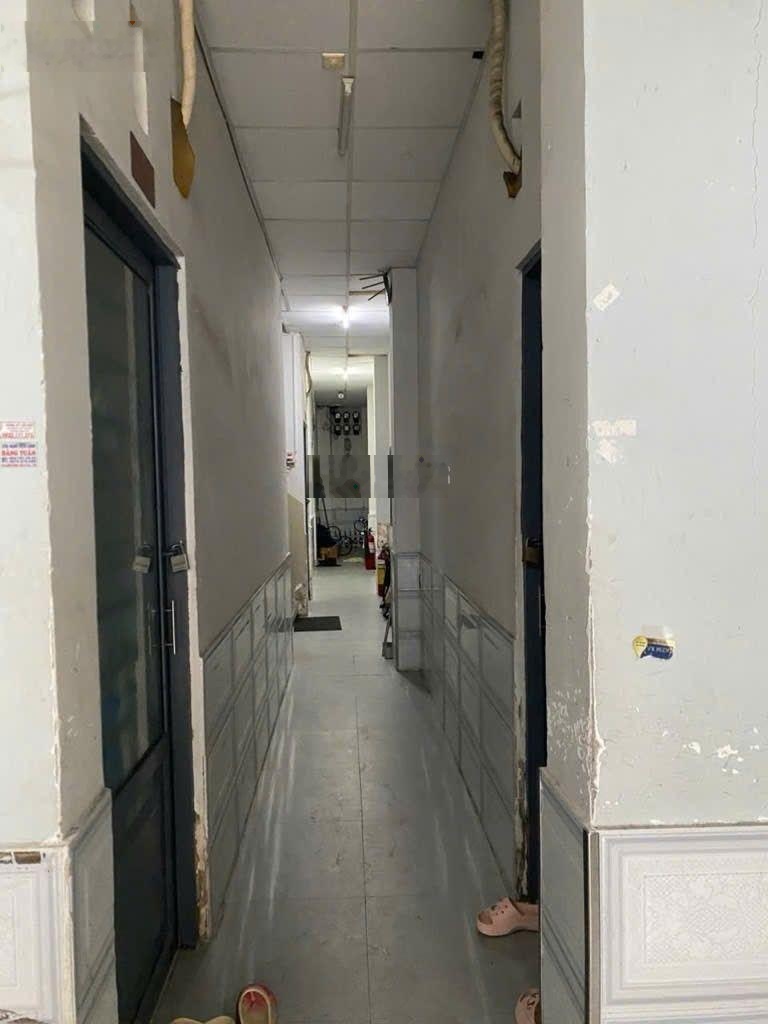 BĐ/nhỉnh 24tyxxx - sỗ hữu ngay căn hộ dịch vụ 18 fong full , ngay hàng xanh - LH 0708649022 Ms Vân